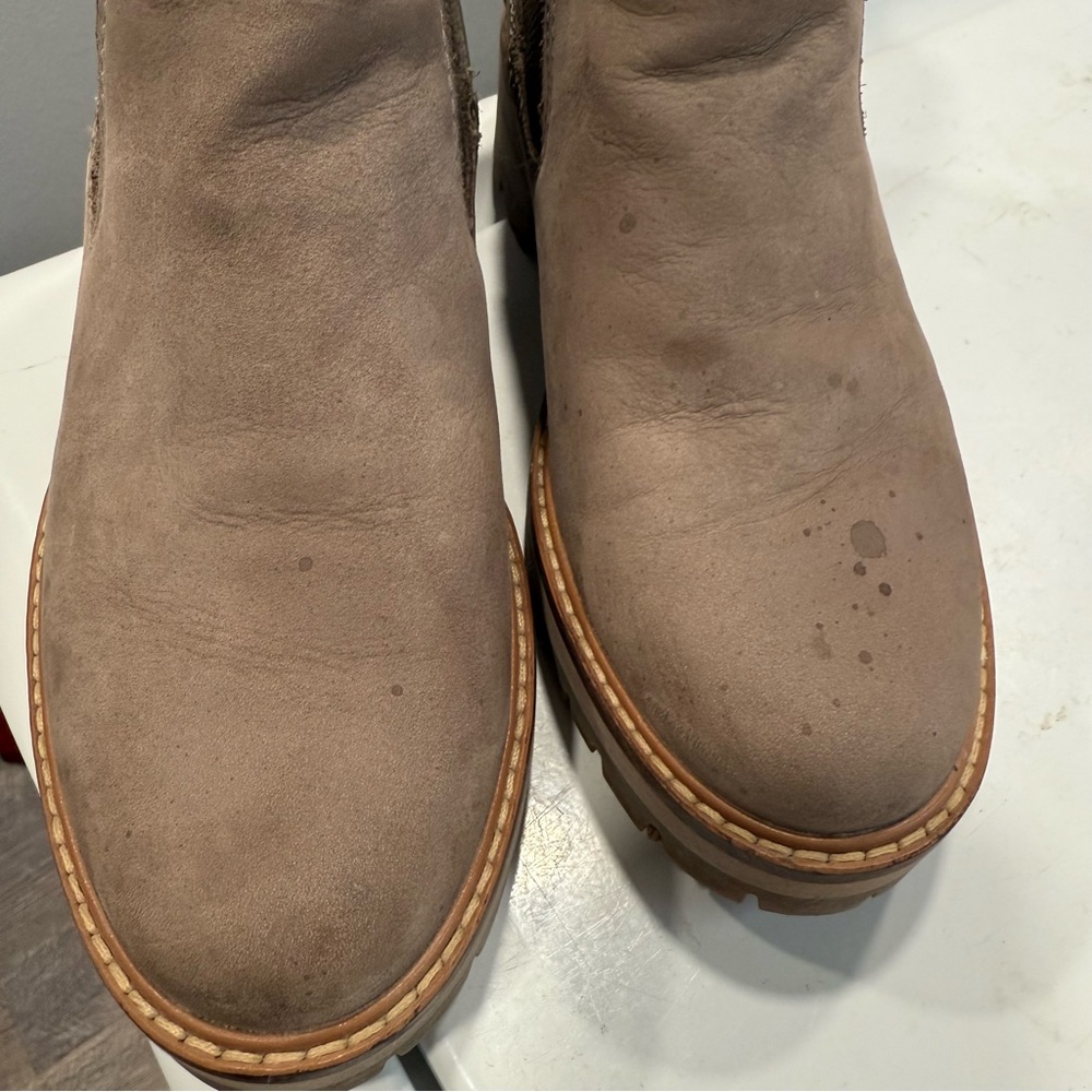 Women’s Timberland Courmayeur Valley Chelsea Boots - Picture 3 of 7